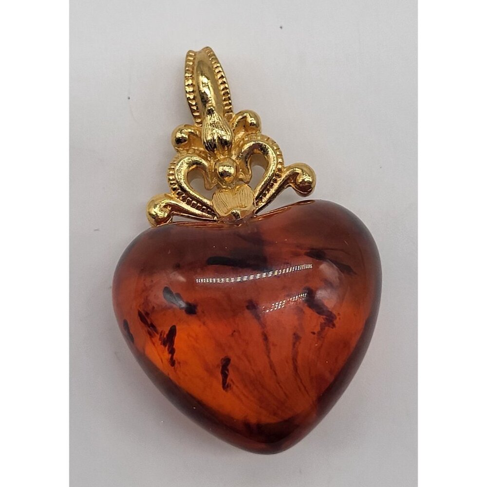 VTG Puffy Tortoise Shell Amber Color SIENNA HEART Pendant Gold Tone Avon - Picture 2 of 7